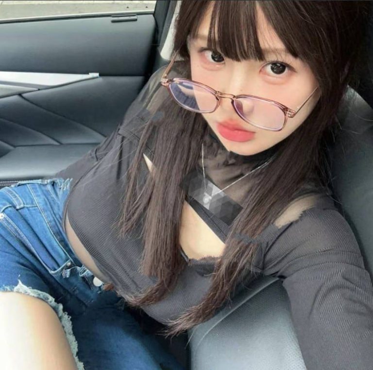 拿下在家迷倒的女同学