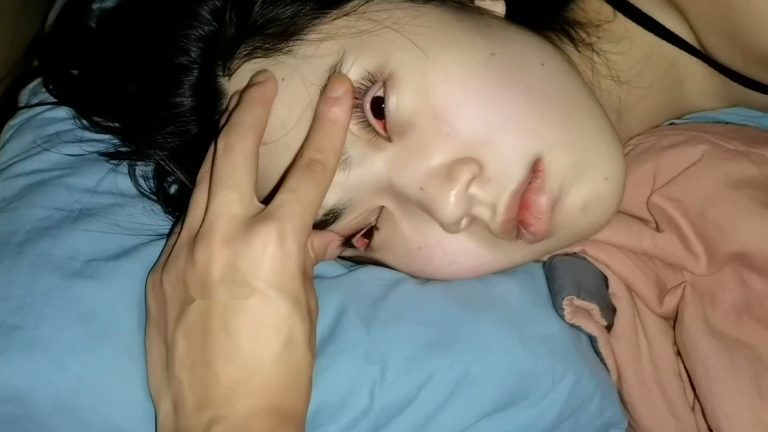 迷奸翻眼操穴精选